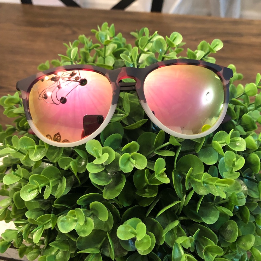Blenders Sunglasses
